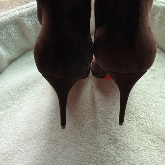 Christian Louboutin Suede So Kate 85 Boots - Picture 4 of 8